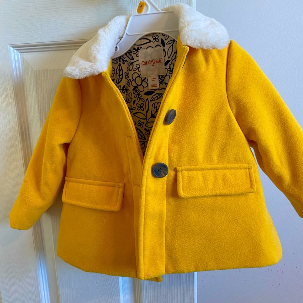 Yellow coat/blazer for toddlers